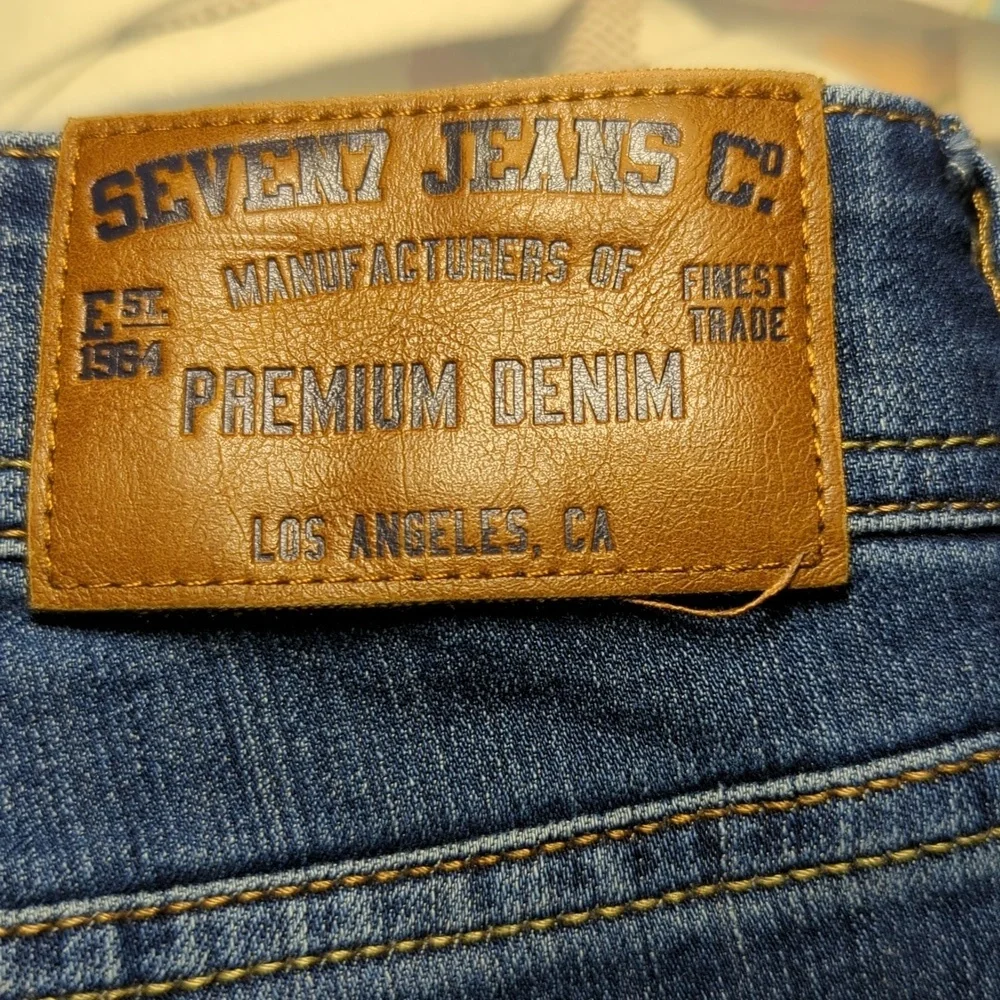 Seven7 Slim Straight Fit Jeans with Stretch Medium Wash Men's Size 32x30